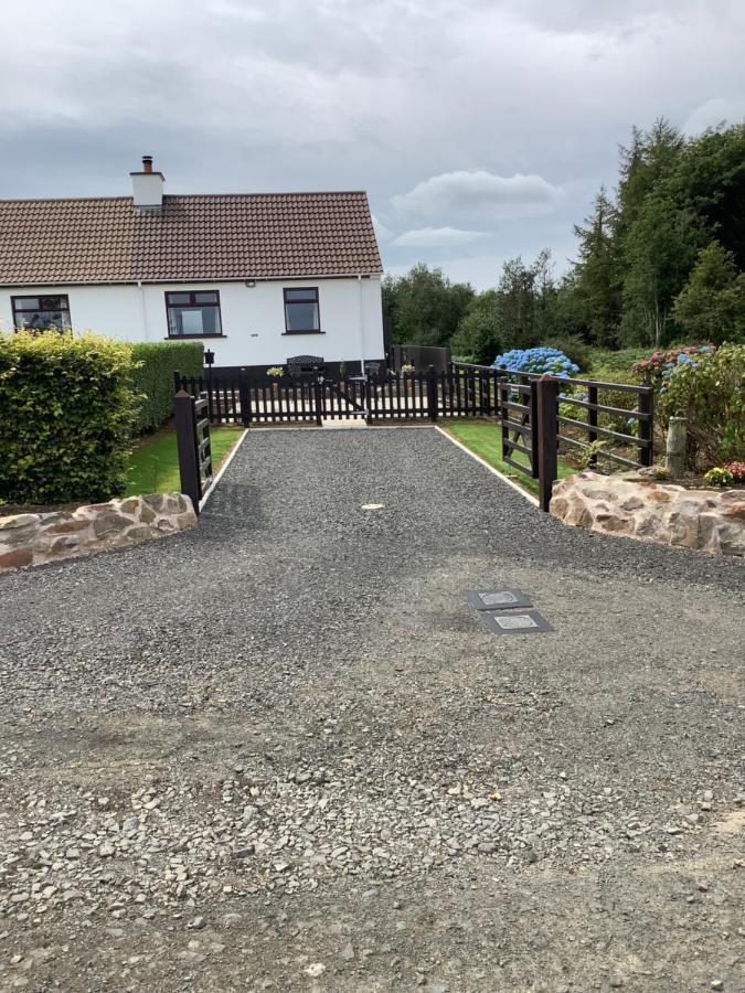 Ballycastle Hilltop Apartment エクステリア 写真