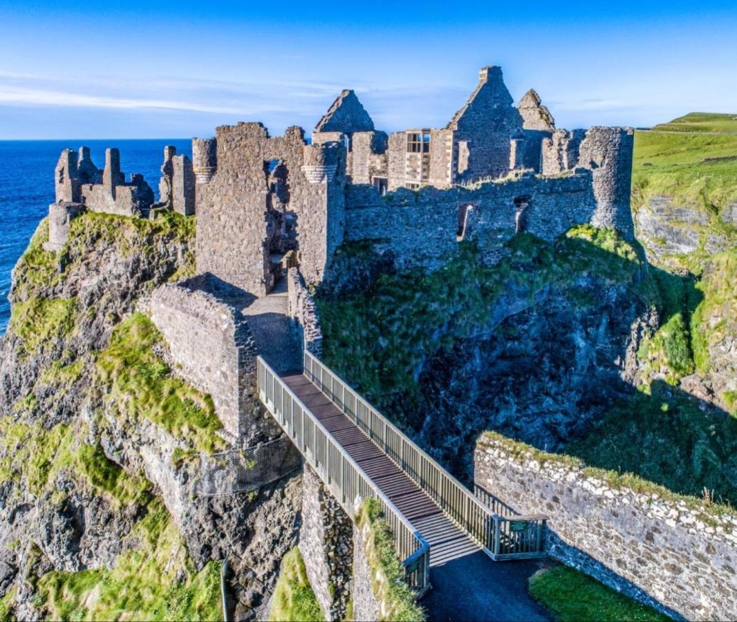 Ballycastle Hilltop Apartment エクステリア 写真